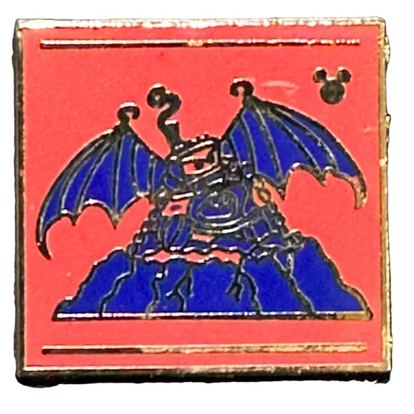 Disney Mickey Hidden Trading Pin 2014 Mater Junkyard Jamboree Sing Authentic - Picture 2 of 4